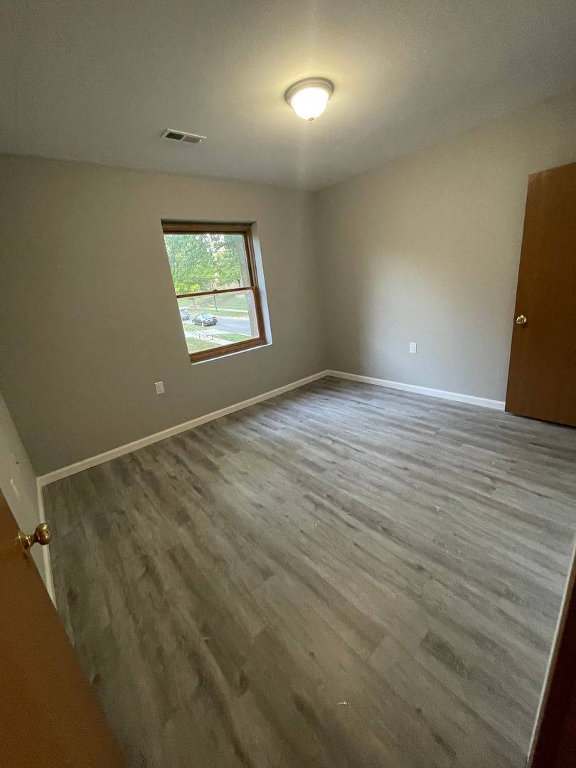 Apartment for rent at 1892 Indianola Ave, Columbus, OH 43201