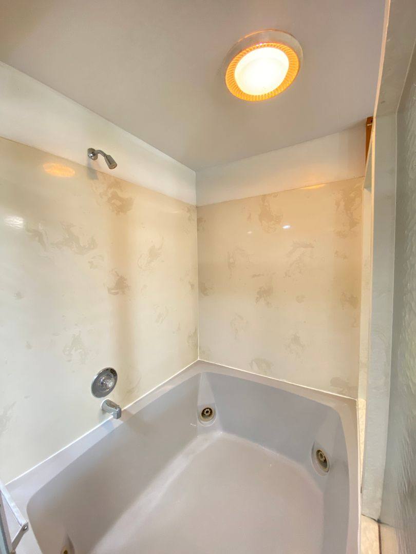 Apartment for rent at 39-51 Chittenden Ave, Columbus, OH 43201