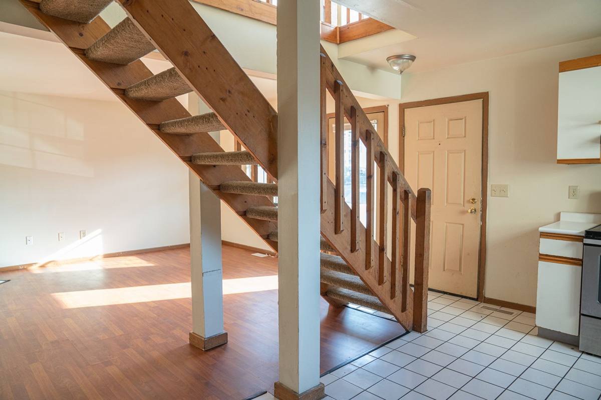 Apartment for rent at 99-103 Chittenden Ave, Columbus, OH 43201