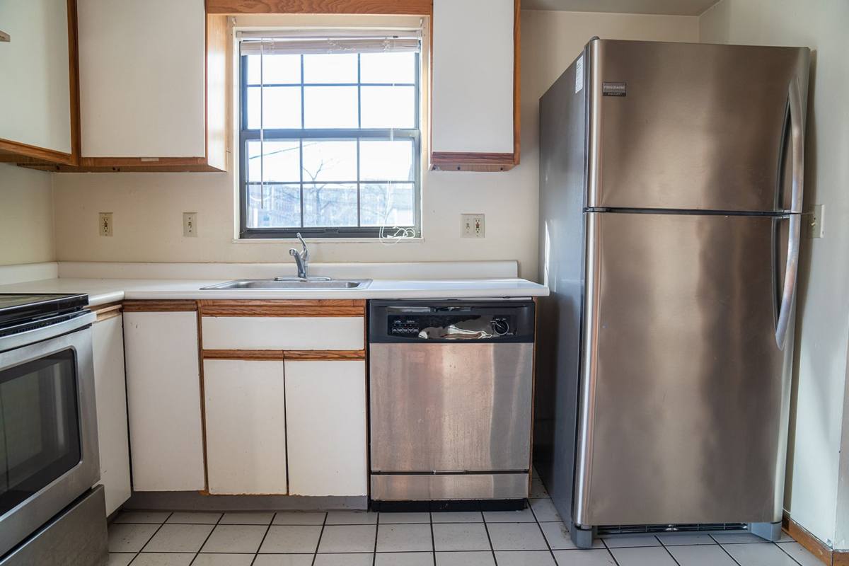 Apartment for rent at 99-103 Chittenden Ave, Columbus, OH 43201