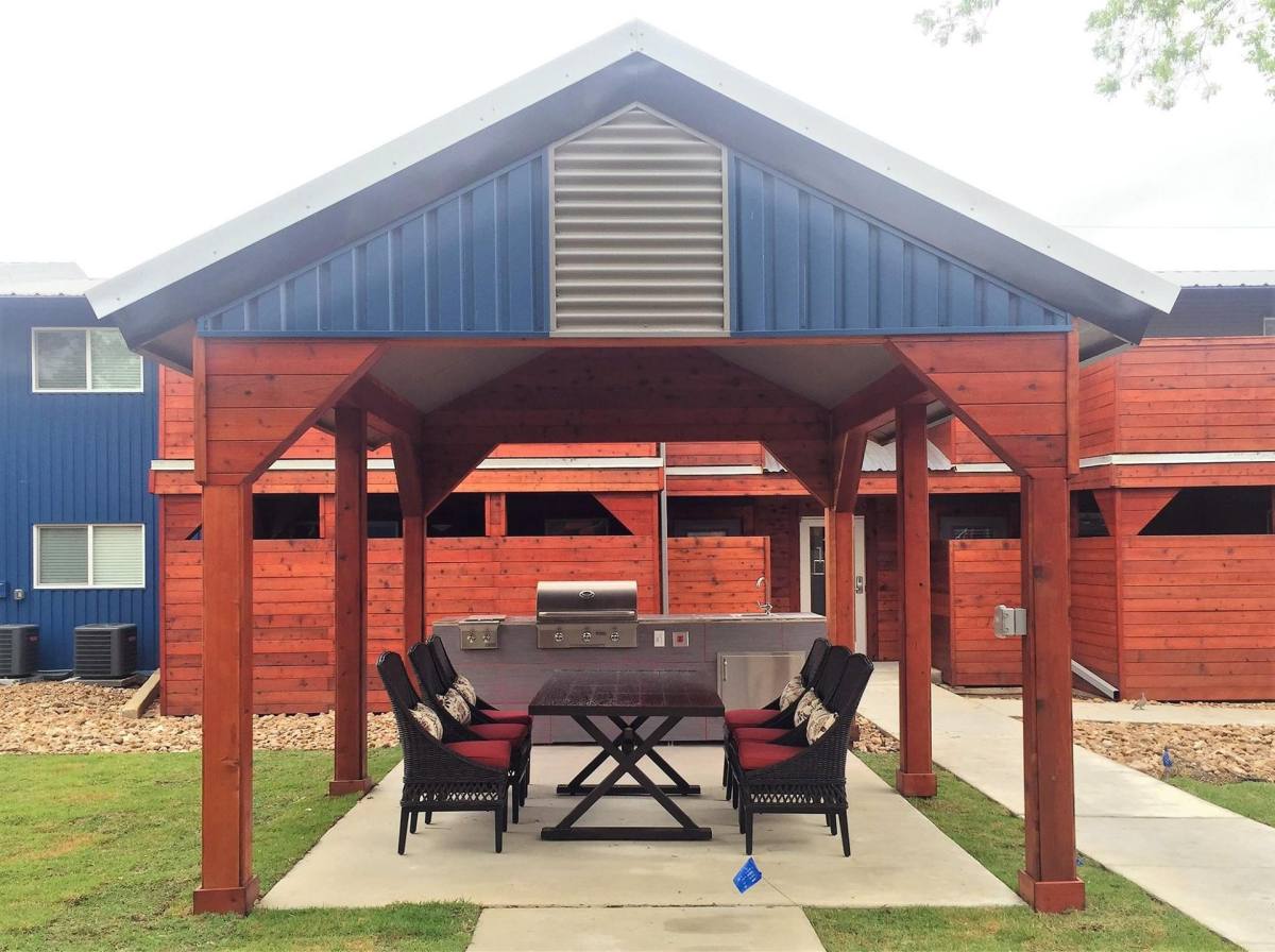 Apartment for rent at 4019 Vance Jackson, San Antonio, TX 78213