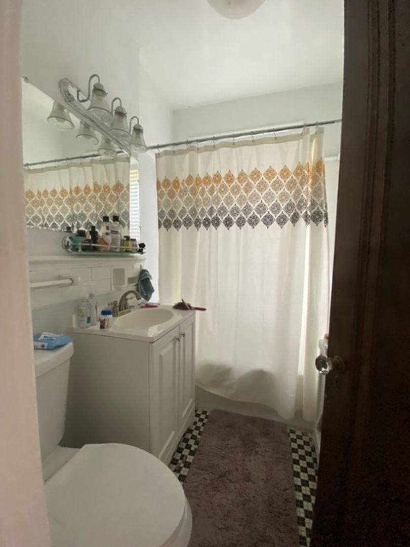 Apartment for rent at 181 S St, Morristown, NJ 07960