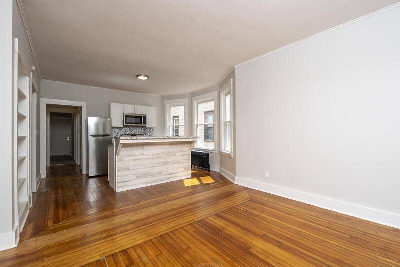 Apartment for rent at 437 Hamilton St #2, Albany, NY 12203