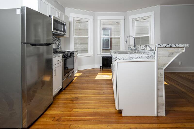 Apartment for rent at 437 Hamilton St #2, Albany, NY 12203