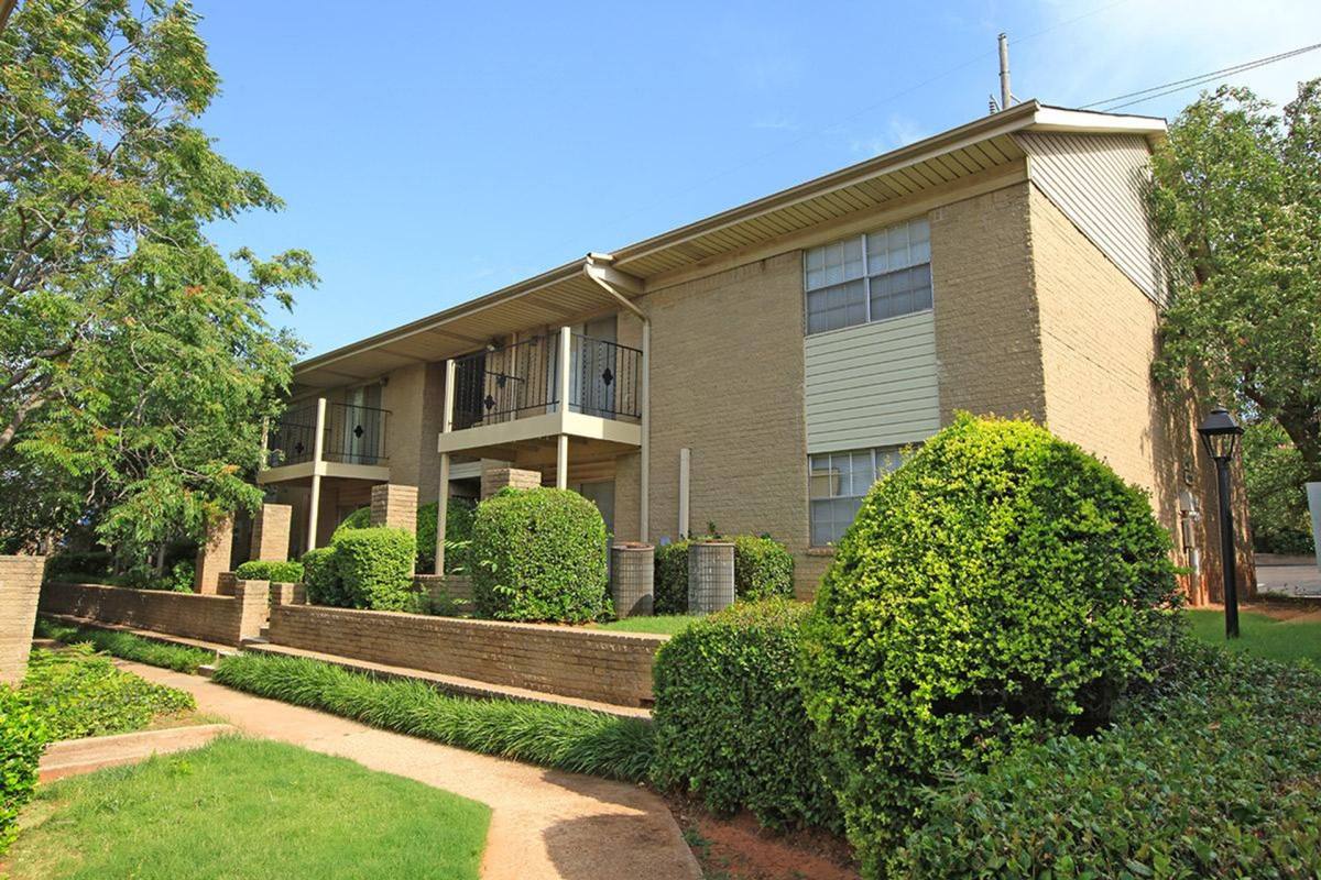Townhouse for rent at 4517 N Pennsylvania Ave, Oklahoma City, OK 73112