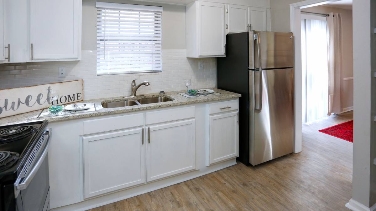 Townhouse for rent at 2609 Charlestown Dr, Atlanta, GA 30337