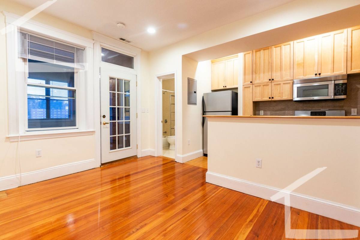 Apartment for rent at 191 Winthrop Rd #6A, Brookline, MA 02446