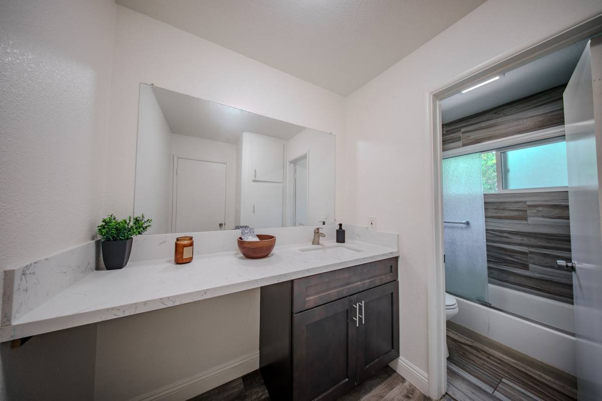 Apartment for rent at 7800 Athens Circle, Buena Park, CA 90621