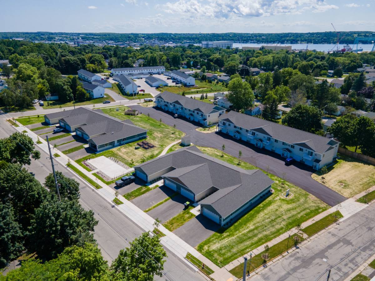 Townhouse for rent at 845 N 8th Ave, Sturgeon Bay, WI 54235