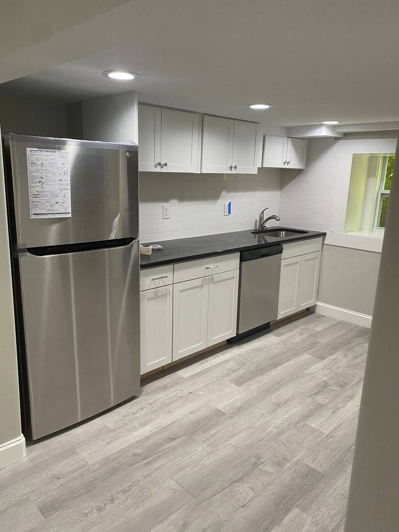 Apartment for rent at 14 E Germantown Pike, Plymouth Meeting, PA 19462