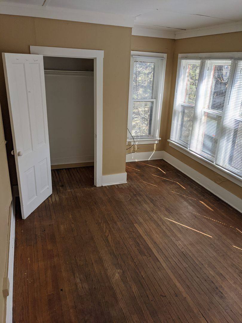Apartment for rent at 401 S Race St, Urbana, IL 61801