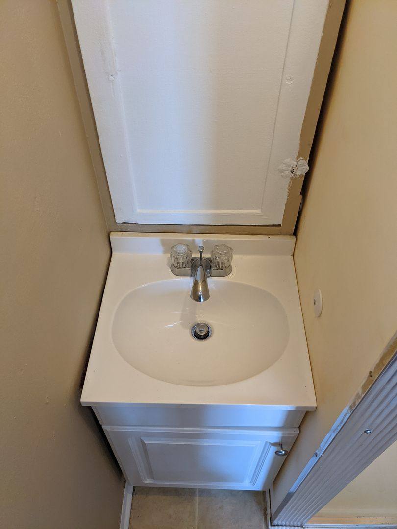 Apartment for rent at 401 S Race St, Urbana, IL 61801