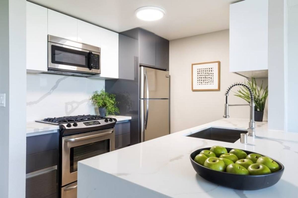 Apartment for rent at 4150 Marathon St, Los Angeles, CA 90029
