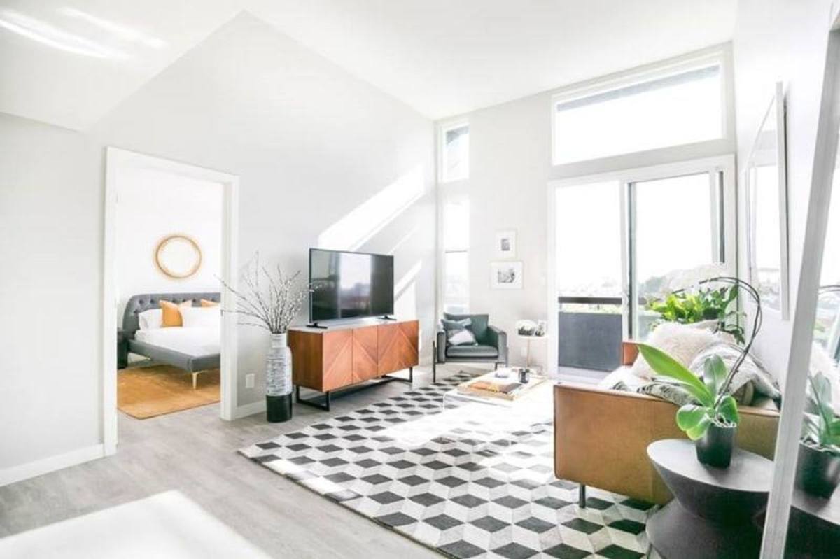 Apartment for rent at 4150 Marathon St, Los Angeles, CA 90029