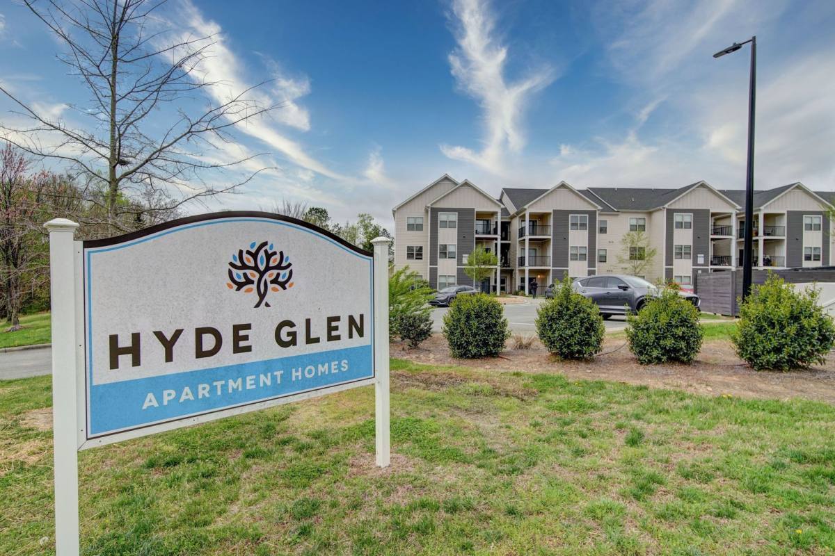 Apartment for rent at 11110 Hyde Pointe Court, Charlotte, NC 28262