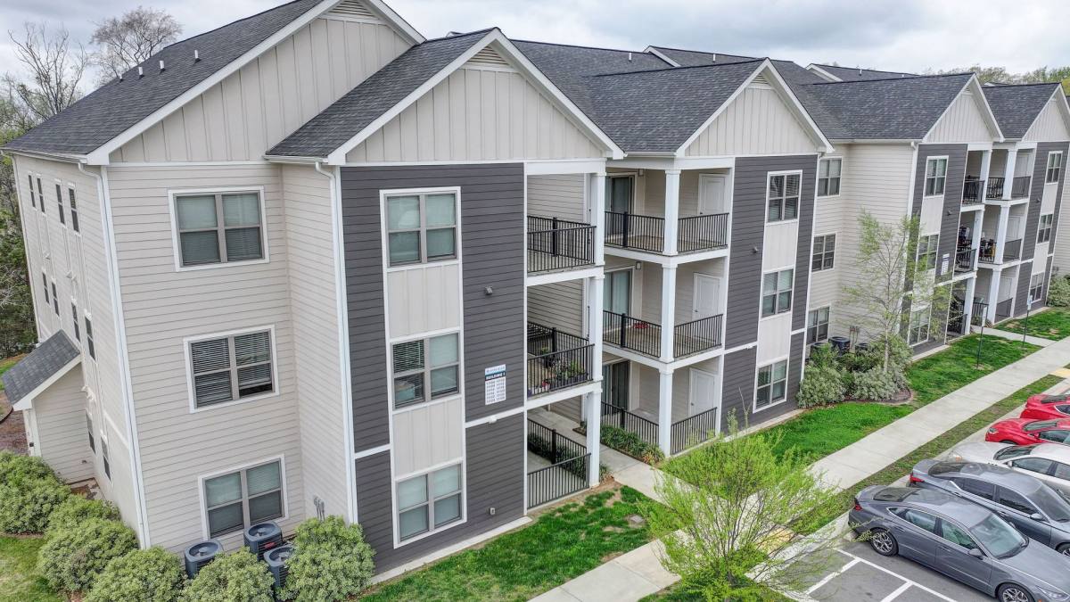Apartment for rent at 11110 Hyde Pointe Court, Charlotte, NC 28262