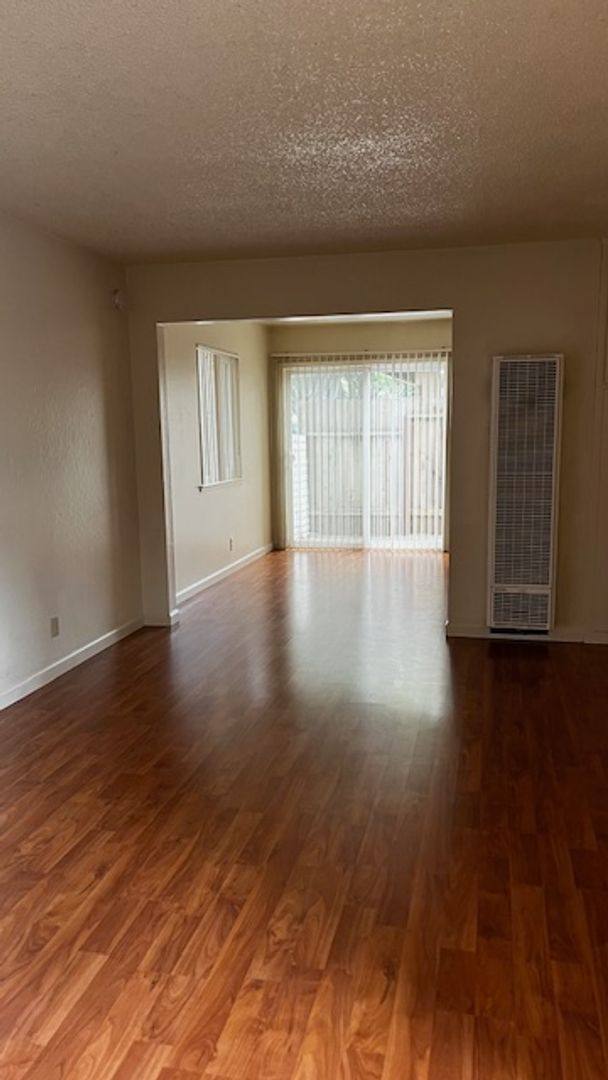 Apartment for rent at 512 I St, Davis, CA 95616