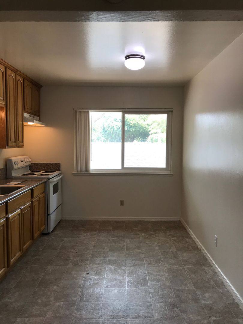 Apartment for rent at 512 I St, Davis, CA 95616