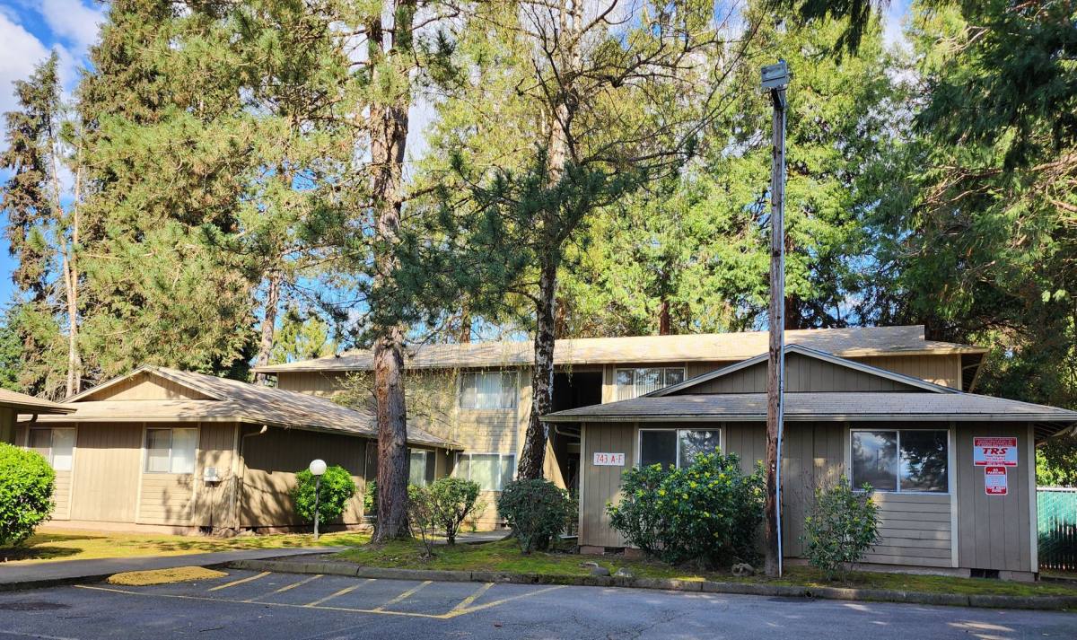 Apartment for rent at 687 Bever Dr NE, Salem, OR 97303