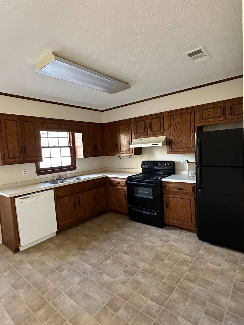 Apartment for rent at 1190 - 1200 Mars Hill Rd, Watkinsville, GA 30677