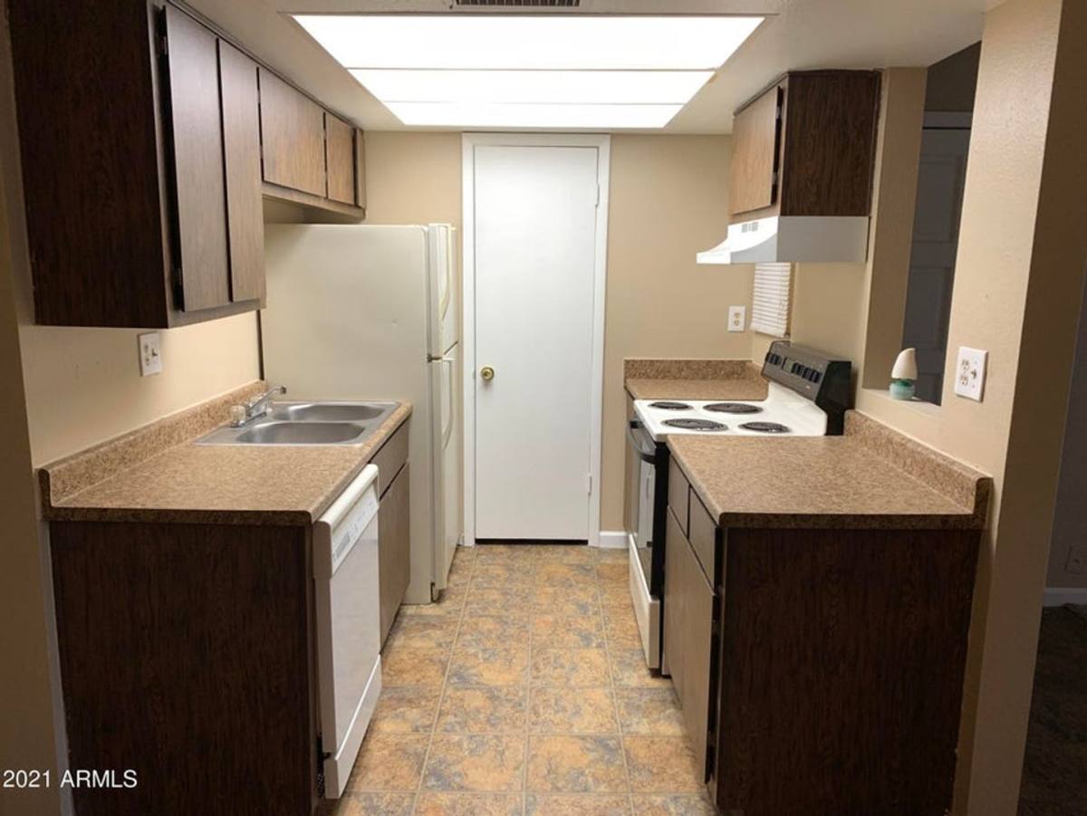 House for rent at 2217 E Cactus Rd, Phoenix, AZ 85022