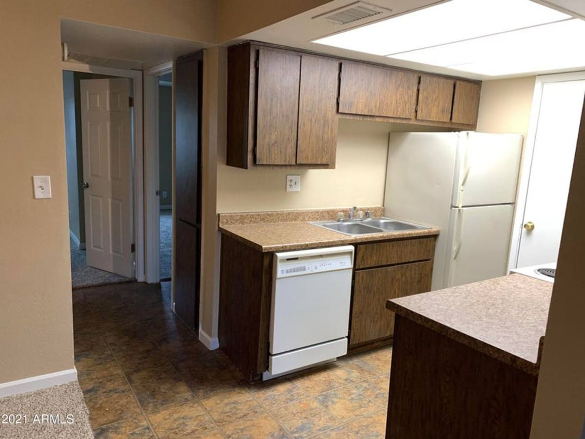 House for rent at 2217 E Cactus Rd, Phoenix, AZ 85022