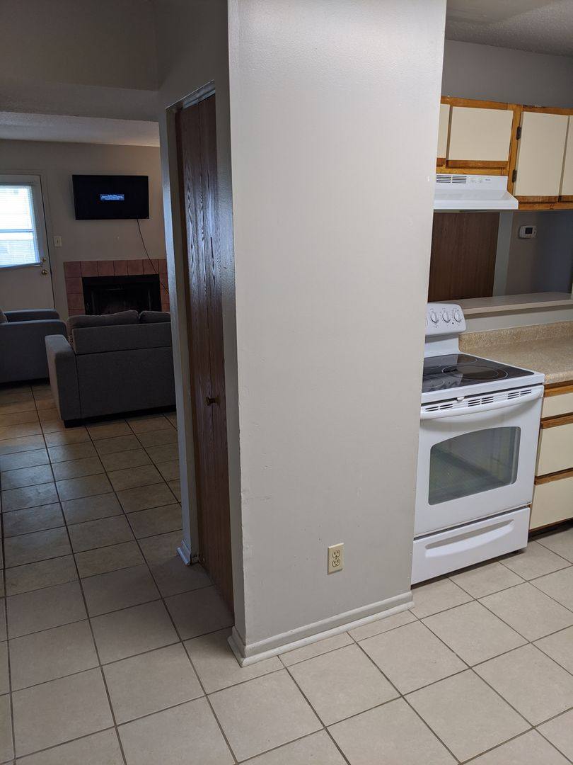 Condo for rent at 502 W Green St, Urbana, IL 61802