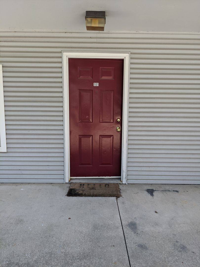 Condo for rent at 502 W Green St, Urbana, IL 61802