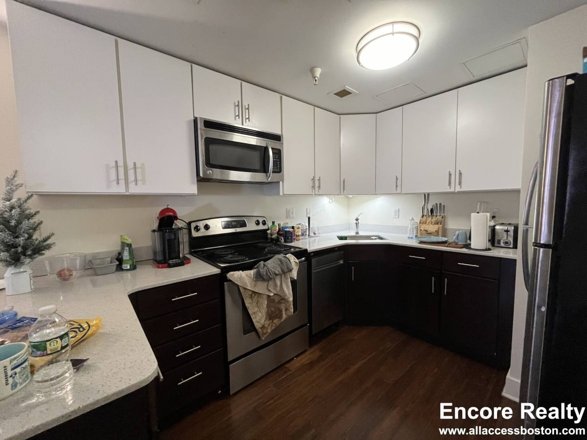 Apartment for rent at 8 Winter St #311, Boston, MA 02108