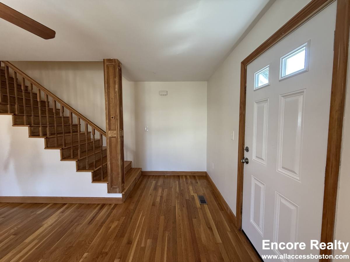 Apartment for rent at 24 Gardner St, Newton, MA 02458