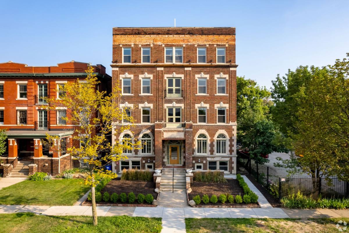 Apartment for rent at 479 W Willis St, Detroit, MI 48201