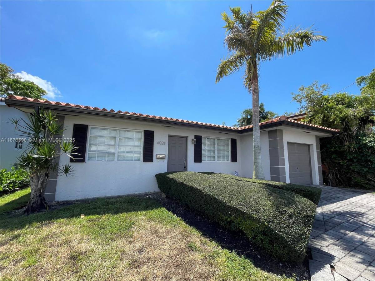 House for rent at 4021 Red Rd, Miami, FL 33155