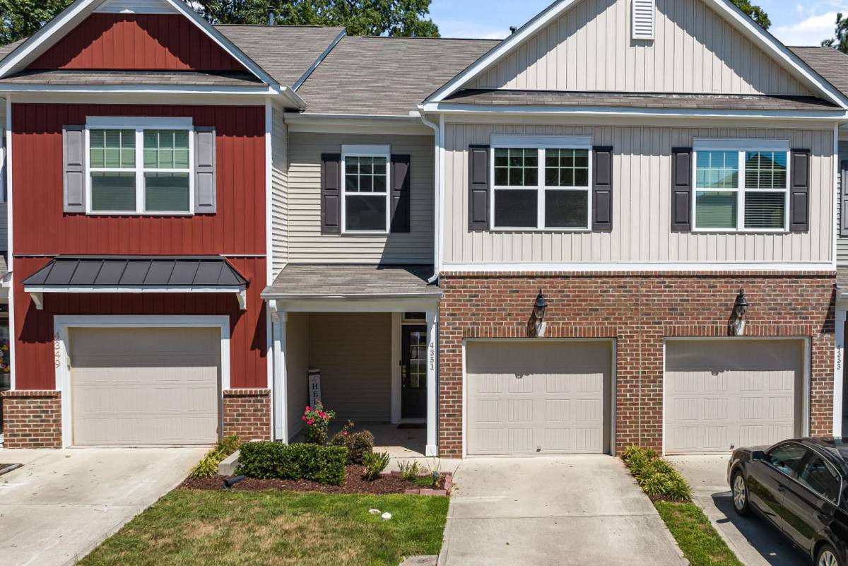 Townhouse for rent at 4351 Flintlock Lane #4341, Durham, NC 27704