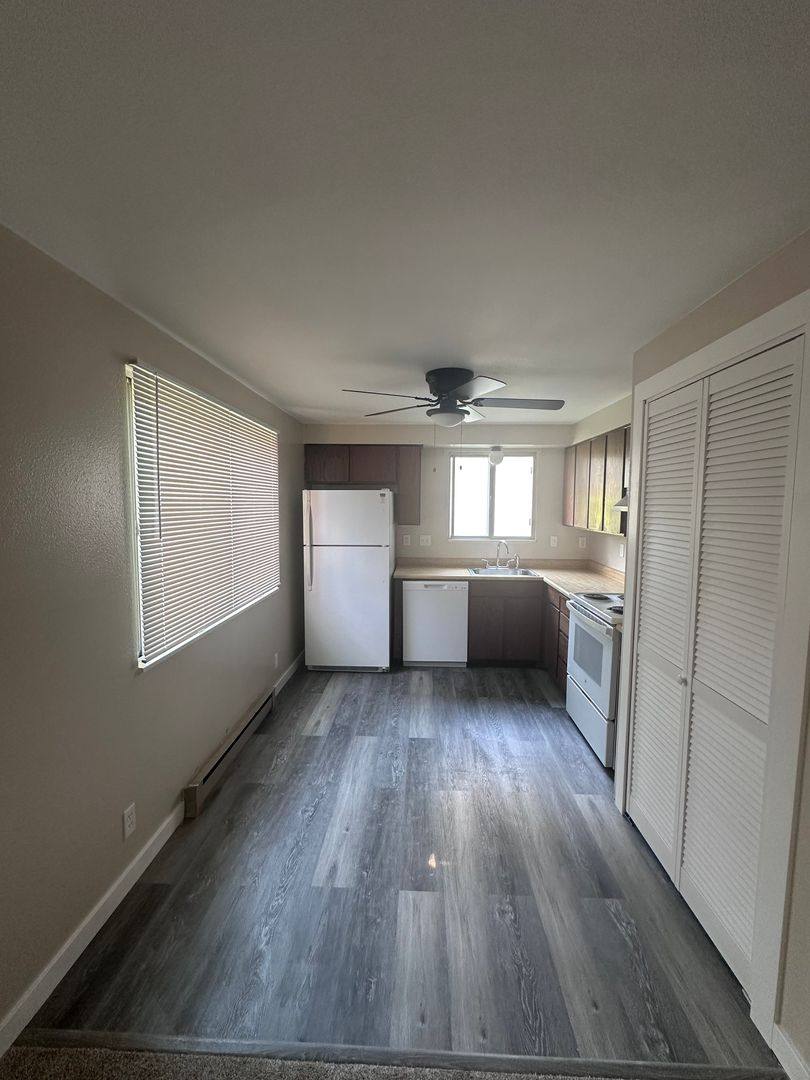 Apartment for rent at 260 Shoshone #B, Green River, WY 82935