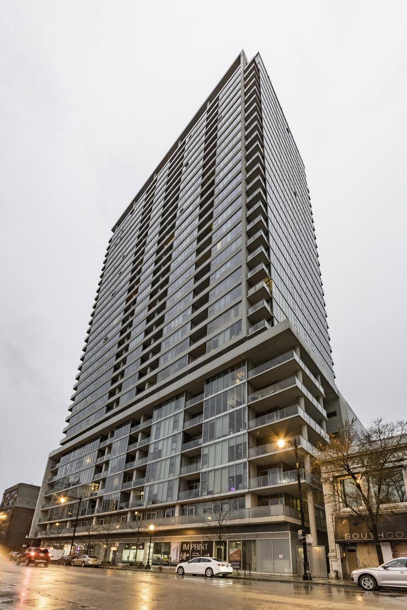 Condo for rent at 1720 S Michigan Ave #1803, Chicago, IL 60616