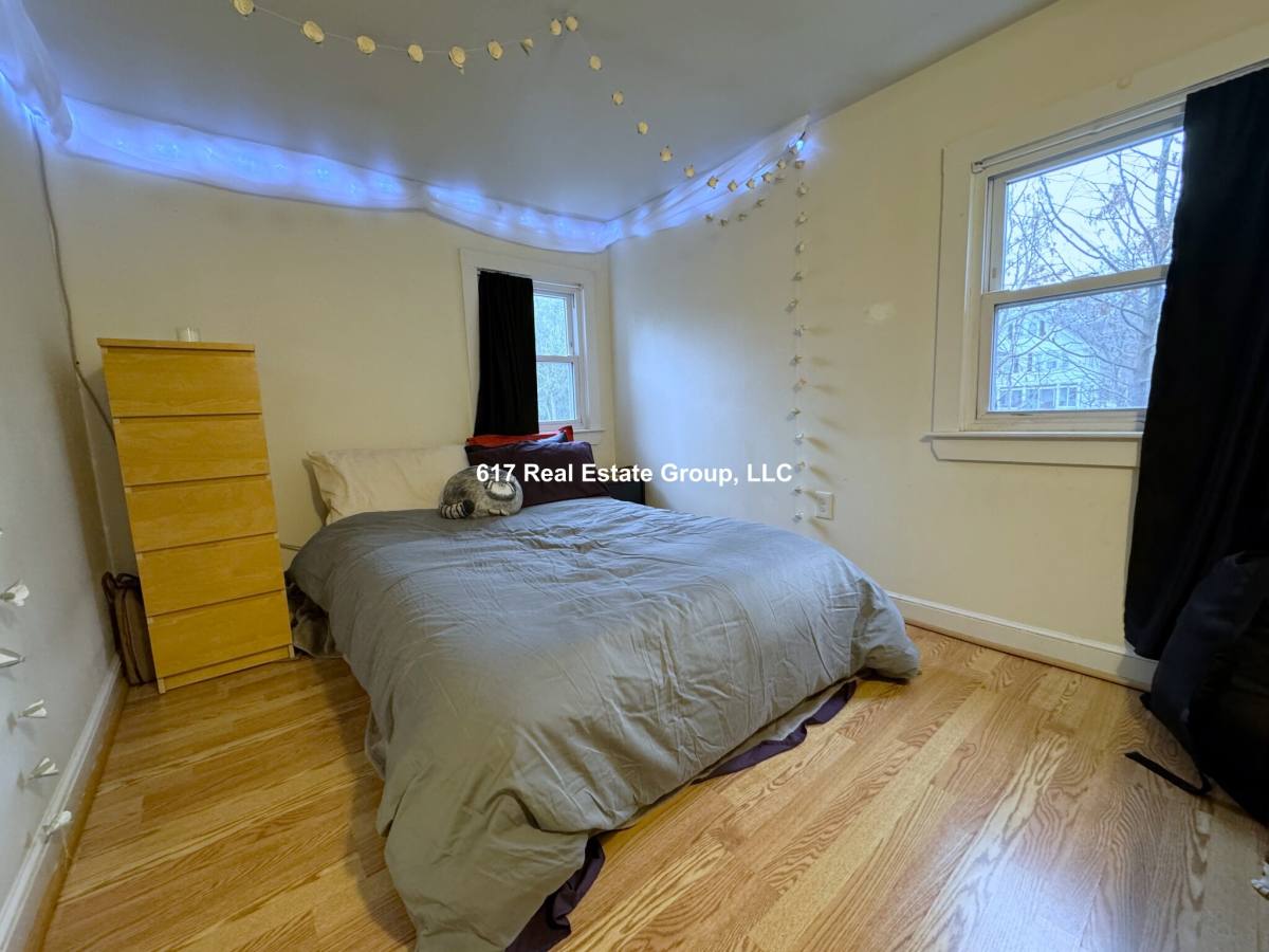Apartment for rent at 237 N Harvard St #1R, Allston, MA 02134