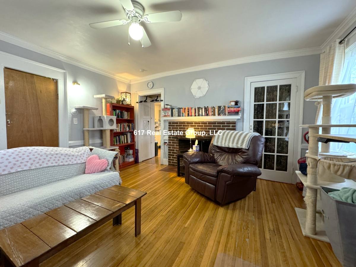 Apartment for rent at 237 N Harvard St #1R, Allston, MA 02134