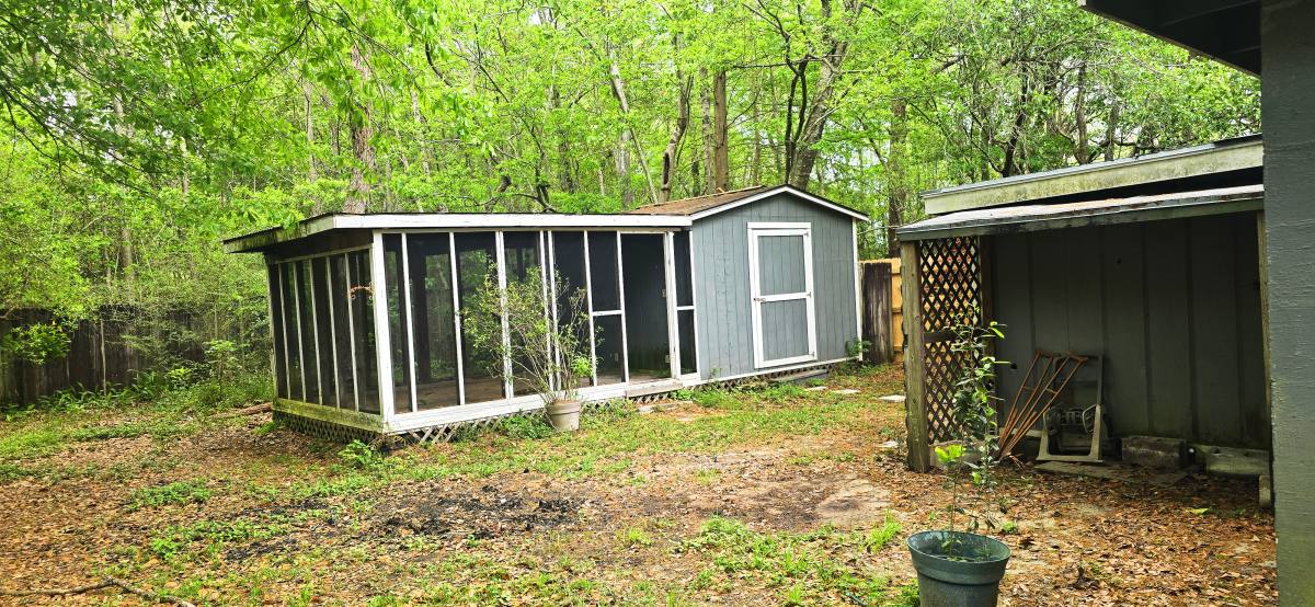 House for rent at 3254 Delarue Dr, Milton, FL 32583