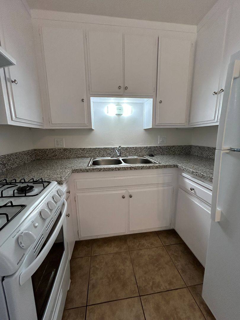 Apartment for rent at 222 G St, Chula Vista, CA 91910