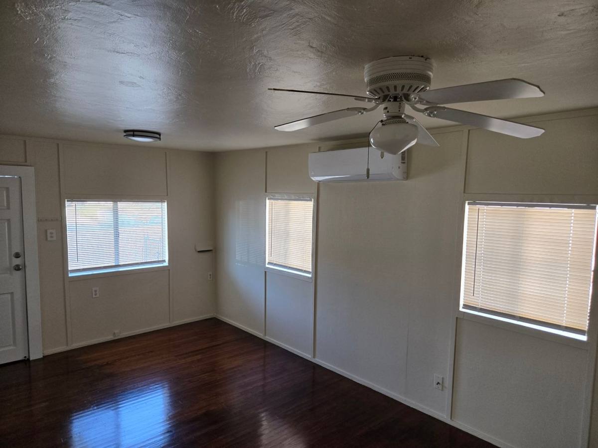 Townhouse for rent at 3221 Lincoln Ave, San Diego, CA 92104