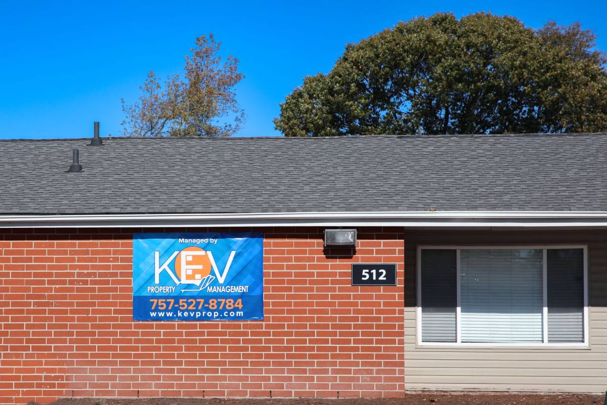 Townhouse for rent at 512 Featherstone Court, Virginia Beach, VA 23462