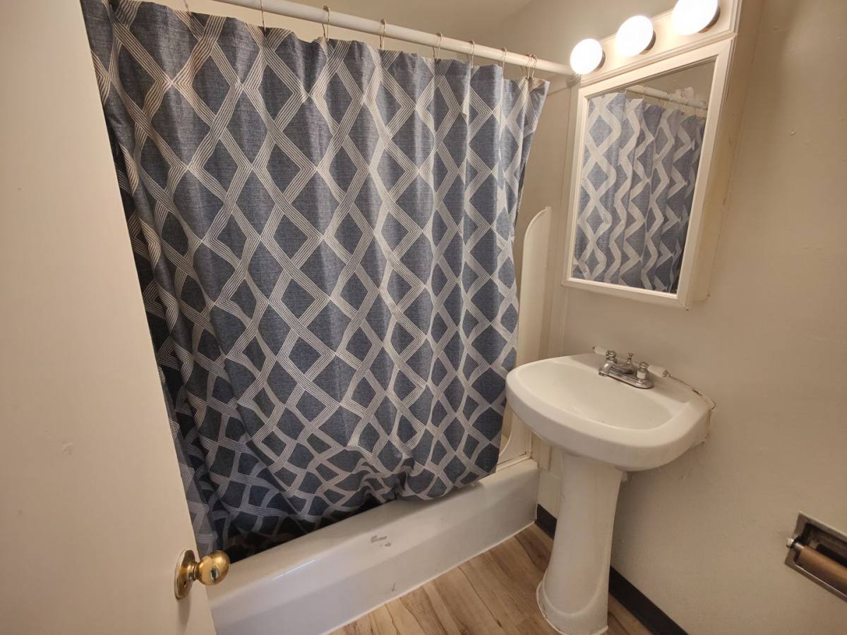 Apartment for rent at 742 Ohio Ave, Glassport, PA 15045