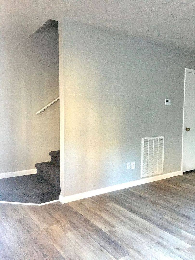 1346 Campbell St, Jackson, TN 38301 - Apartment For Rent - Image 4