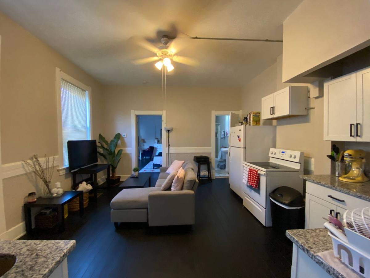 Apartment for rent at 146 Parker St, Cincinnati, OH 45219