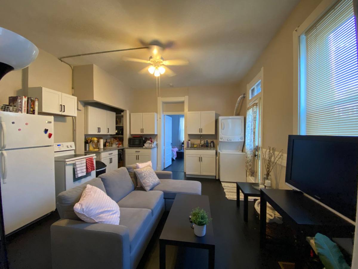Apartment for rent at 146 Parker St, Cincinnati, OH 45219
