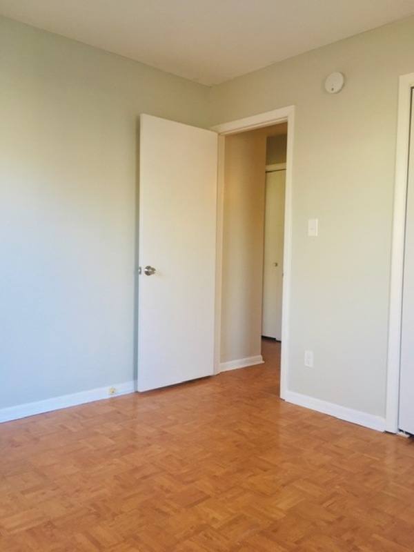 House for rent at 6026 Coltswood Court, Charlotte, NC 28211