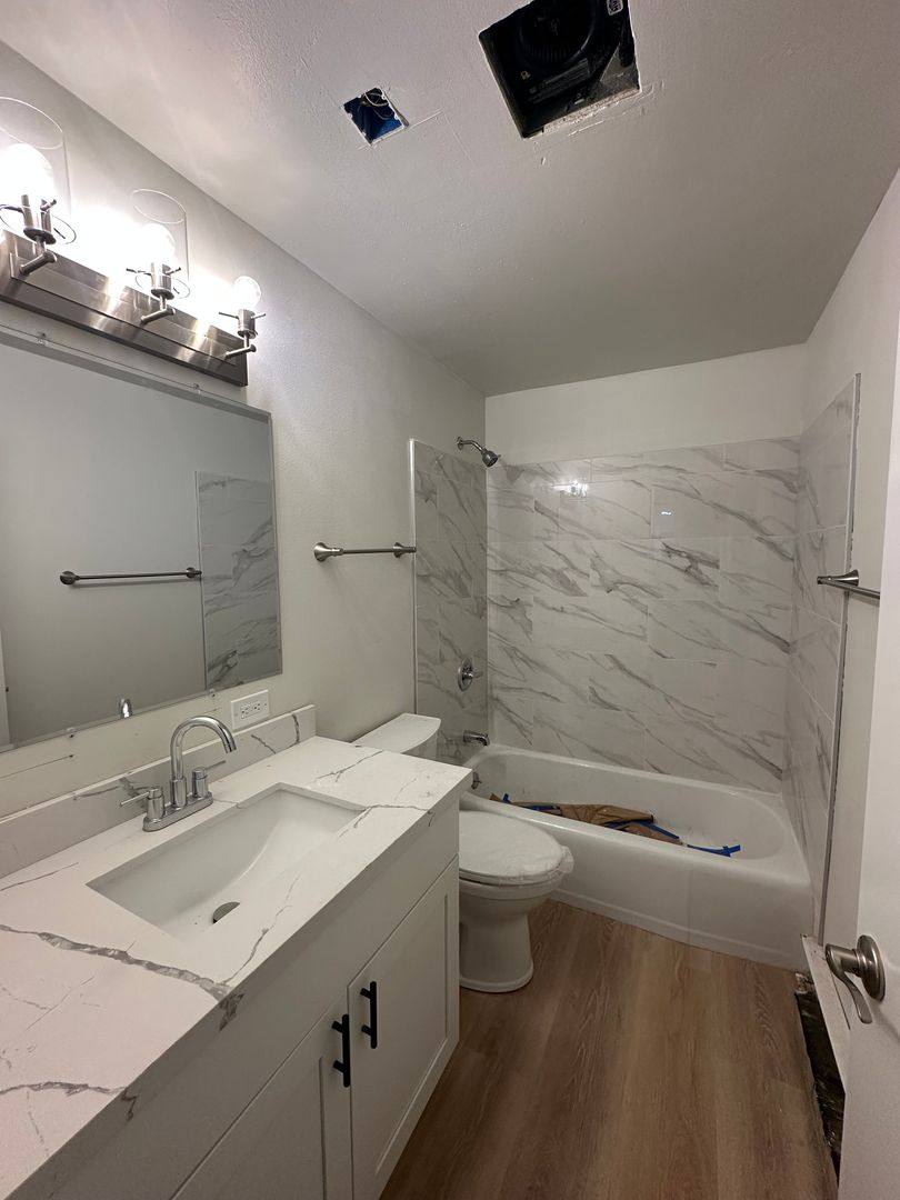 Apartment for rent at 711 2nd Ave N, Seattle, WA 98109