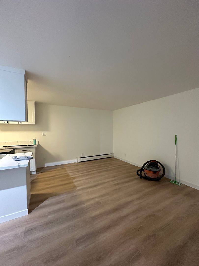 Apartment for rent at 711 2nd Ave N, Seattle, WA 98109