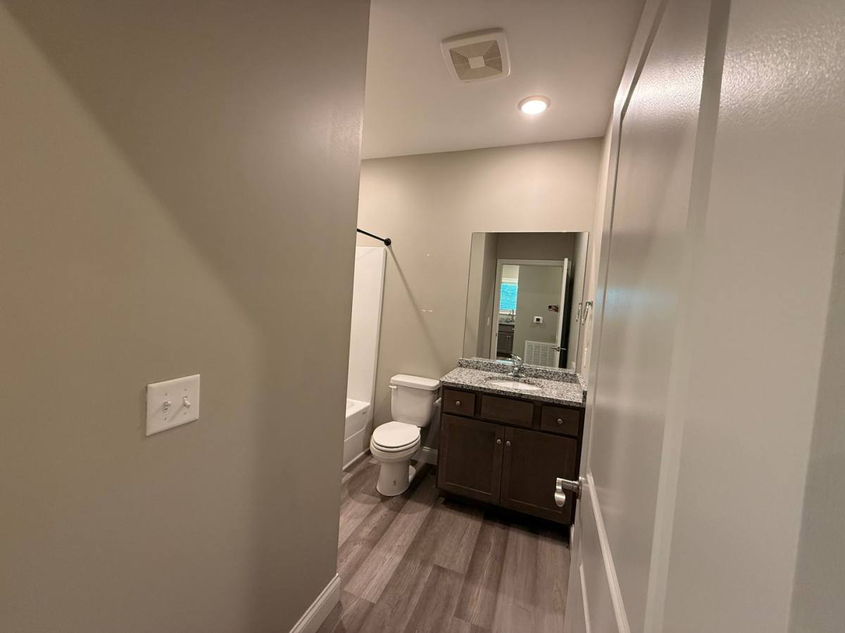 Apartment for rent at 173 Windover Ave, Bowling Green, KY 42101