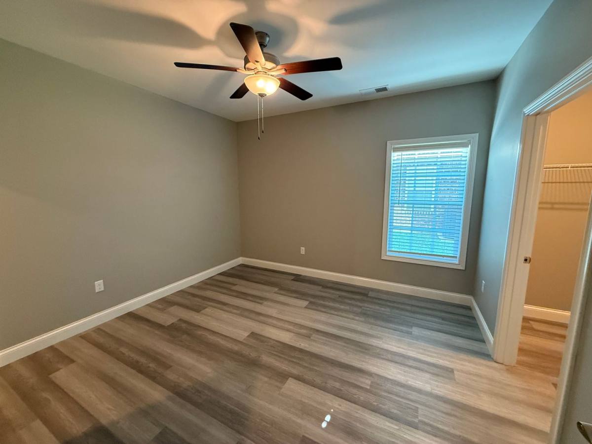 Apartment for rent at 173 Windover Ave, Bowling Green, KY 42101